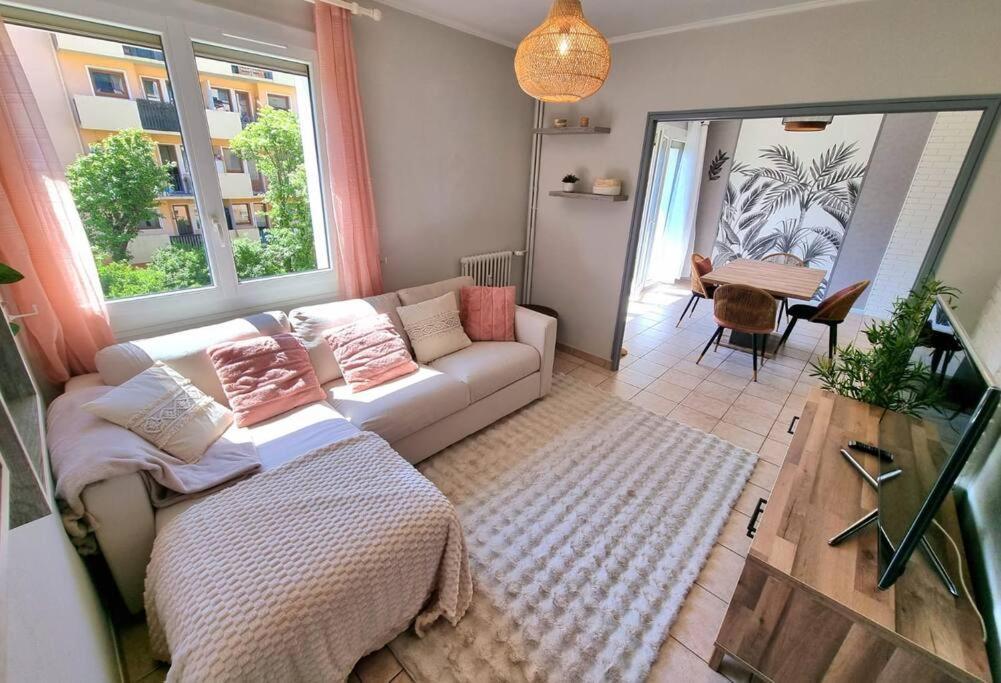 Appartement Cosy Entre Lac Et Montagne Thonon-les-Bains Exterior photo